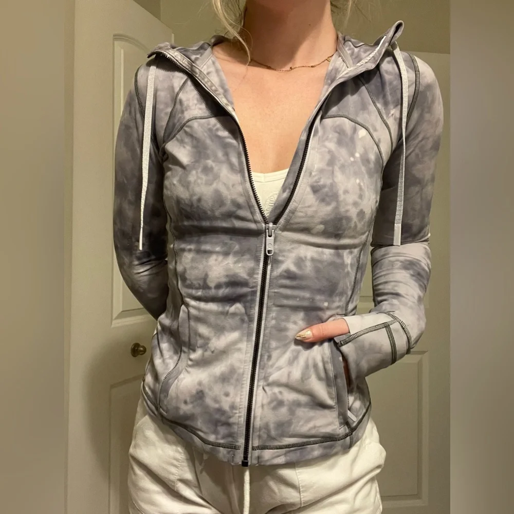 LULULEMON/ full zip hoodie - Picture 1 of 13